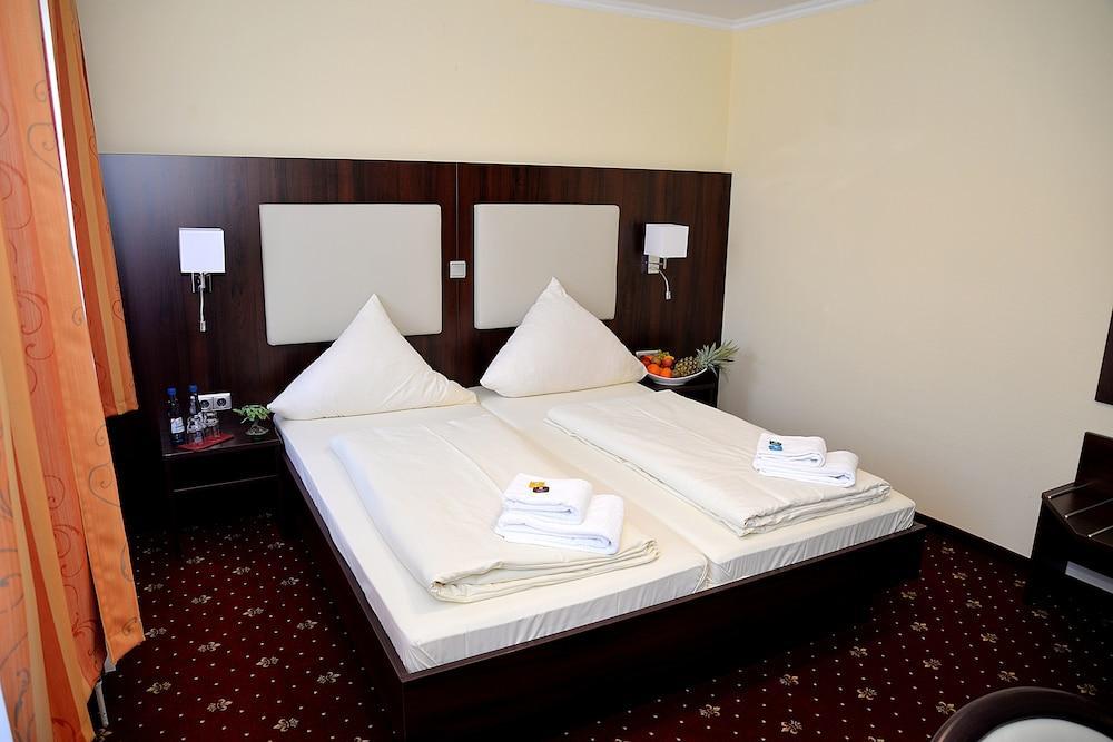 Hotel Neugrabener Hof Hamburg Dış mekan fotoğraf